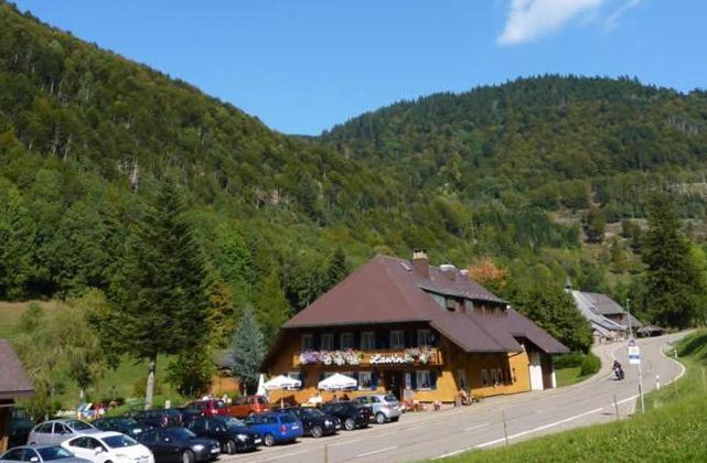 Hotel Lawine Тодтнау Екстериор снимка