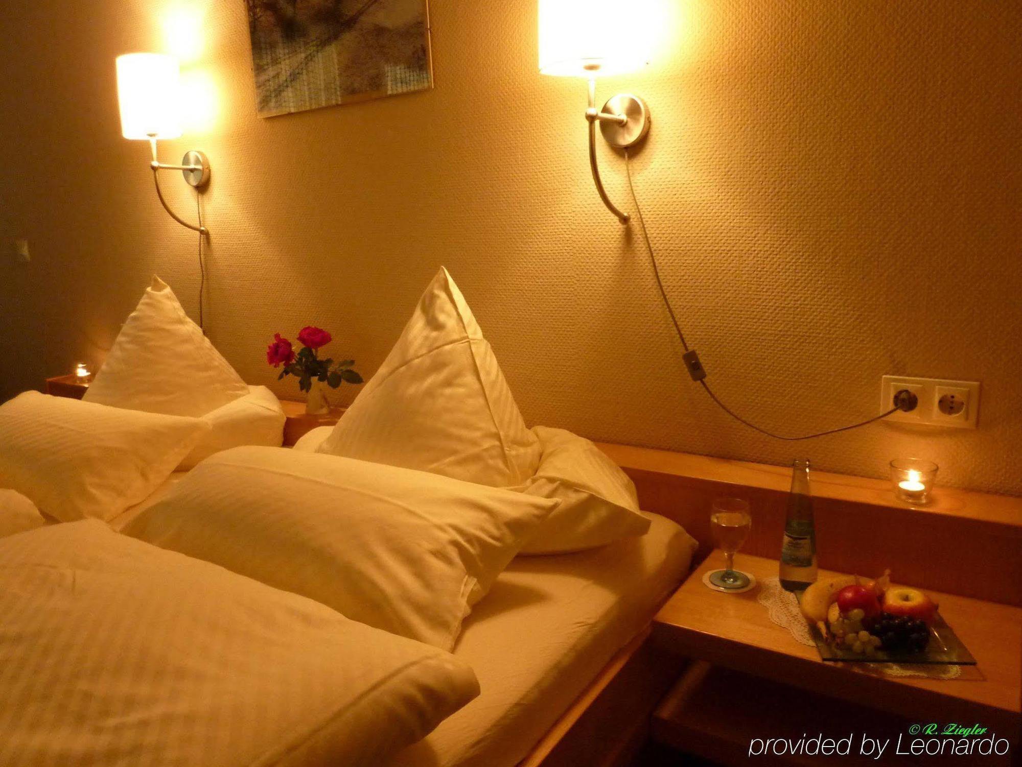 Hotel Lawine Тодтнау Екстериор снимка